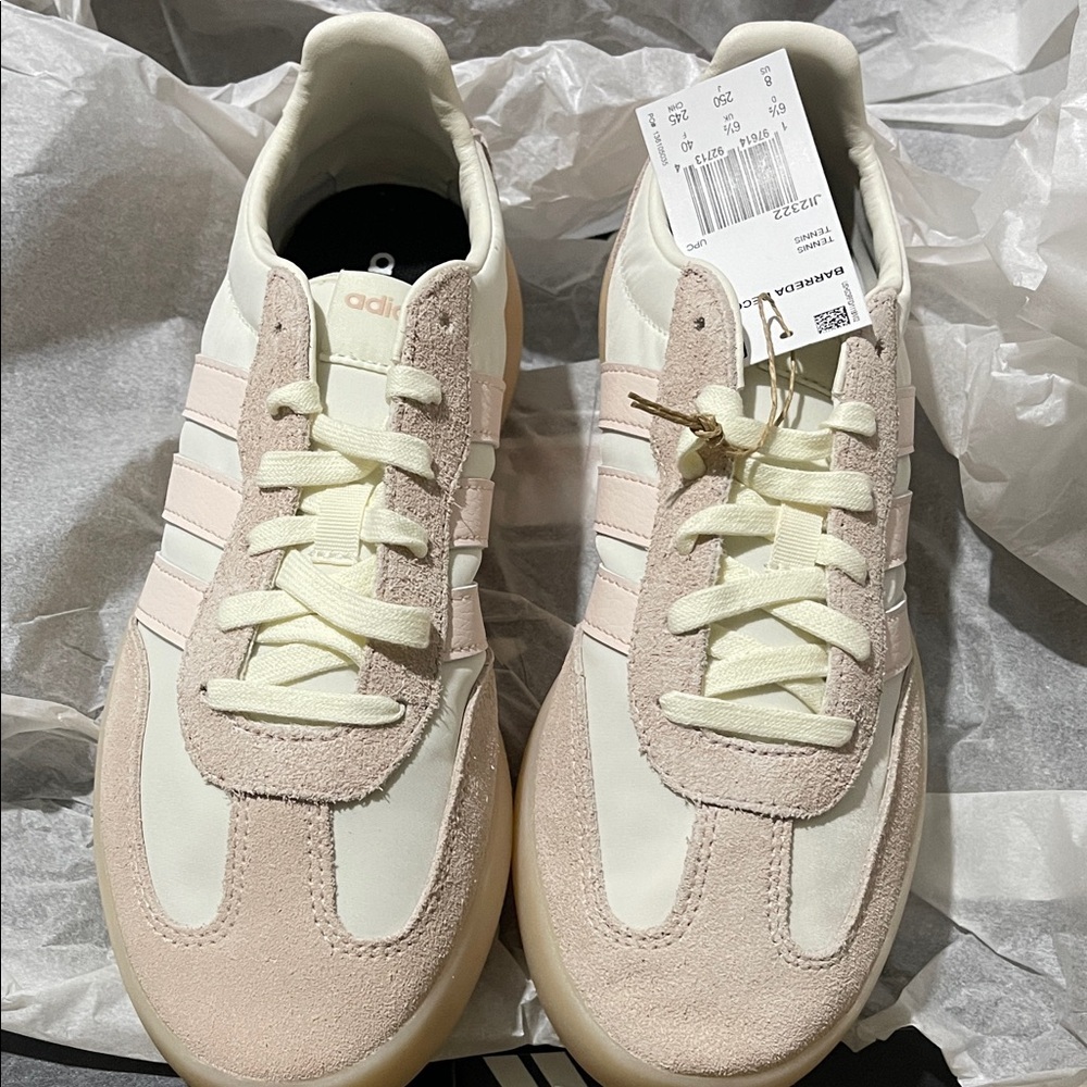 NWT Adidas Women's Sportswear Shoes Barreda Decode Sneakers Size 8 - Picture 4 of 15